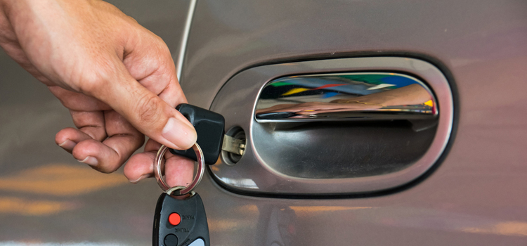 Car door lock repair in Camarillo